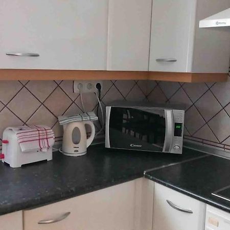 티아즈 Riviera Park 7A - Air Con- Wi-Fi- Uk Channels- 5 Minutes Walking From The Sea 아파트 외부 사진