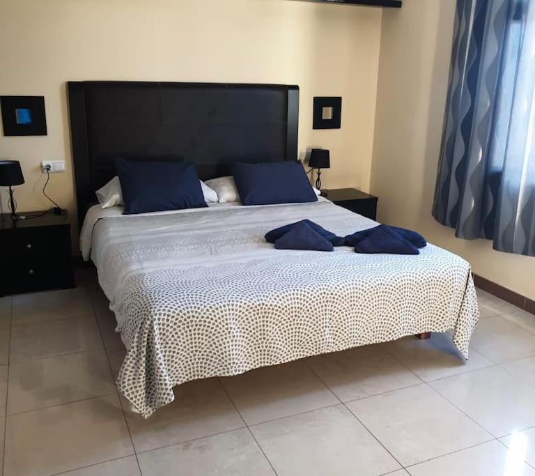티아즈 Riviera Park 7A - Air Con- Wi-Fi- Uk Channels- 5 Minutes Walking From The Sea 아파트 외부 사진